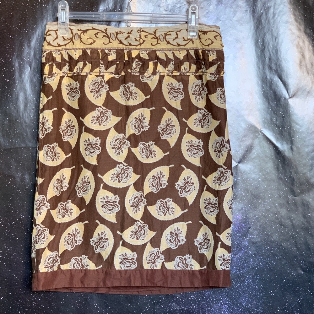 Studio M-Skirt w/Brown Flowers & Yellow Leaves xs